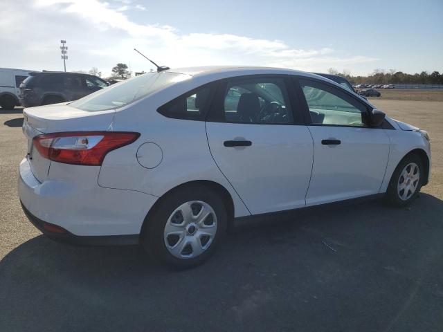 Снимка 3 от търг – 2013 FORD FOCUS S с VIN 1FADP3E27DL258289