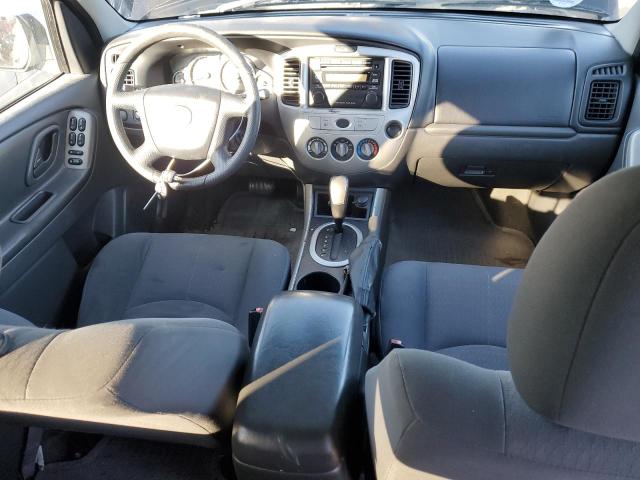 Photo 8 from auction – 2005 MAZDA TRIBUTE I with VIN 4F2YZ02Z75KM57730
