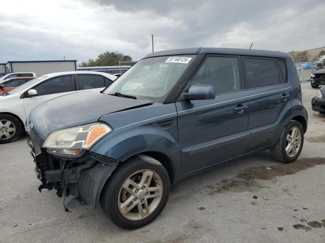 KIA SOUL + 2011 with VIN KNDJT2A2XB7318354 - Photo from auction