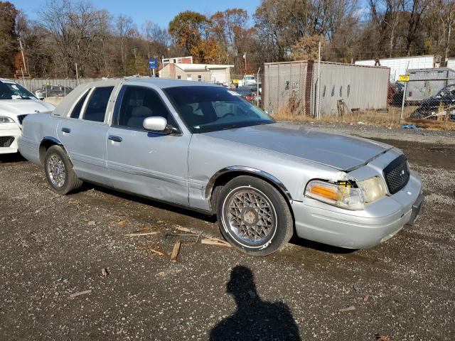 Photo 4 from auction – 2002 FORD CROWN VICT with VIN 2FAFP73W92X100347
