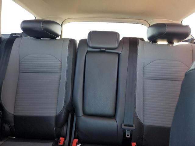 Photo 10 from auction – 2019 FORD ESCAPE SE with VIN 1FMCU0GD2KUA07212