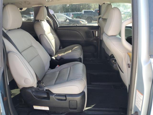 Photo 11 from auction – 2015 TOYOTA SIENNA XLE with VIN 5TDYK3DC8FS586780