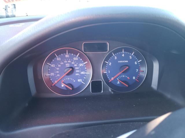 Foto 9 de la subasta – 2010 VOLVO C30 T5 con VIN YV1672MK5A2182811