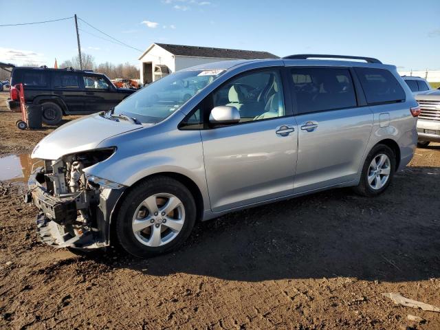 TOYOTA SIENNA LE 2015 with VIN 5TDKK3DC1FS686970 - Photo from auction