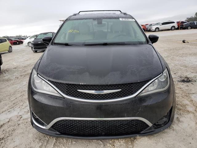 Photo 5 from auction – 2017 CHRYSLER PACIFICA T with VIN 2C4RC1EG8HR528039