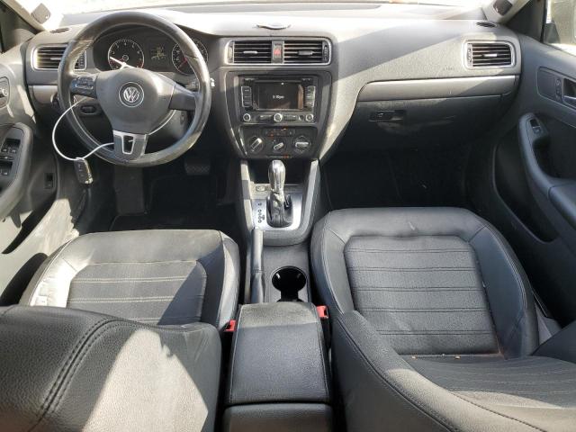 Photo 8 from auction – 2013 VOLKSWAGEN JETTA SEL with VIN 3VWLP7AJ2DM414096
