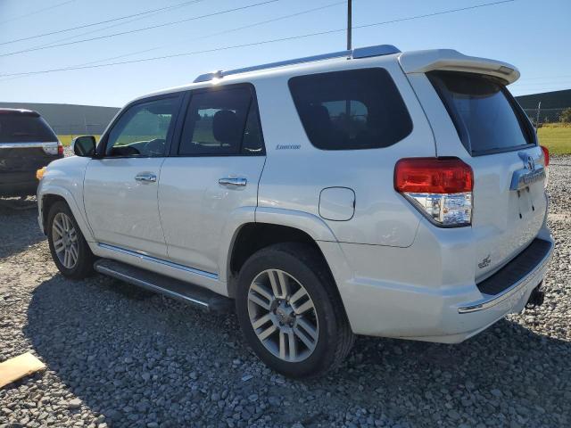 Photo 2 from auction – 2013 TOYOTA 4RUNNER SR with VIN JTEZU5JR5D5046966
