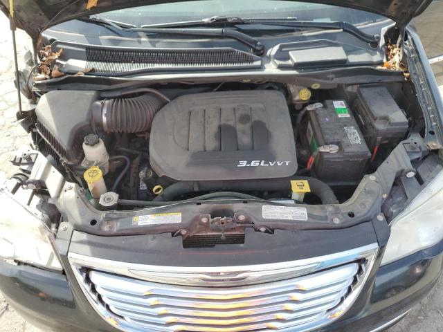 Photo 12 from auction – 2013 CHRYSLER TOWN & COU with VIN 2C4RC1BG4DR526450
