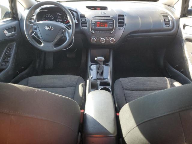 Photo 8 from auction – 2017 KIA FORTE LX with VIN 3KPFK4A70HE035051