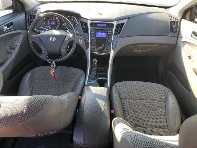 Photo 8 from auction – 2012 HYUNDAI SONATA SE with VIN 5NPEC4AC2CH386585