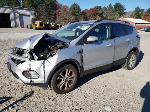 FORD ESCAPE SE 2018 with VIN 1FMCU0GD9JUD22975 - Photo from auction