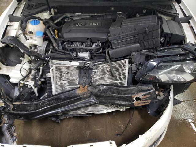 Photo 11 from auction – 2015 VOLKSWAGEN PASSAT S with VIN 1VWAS7A36FC111205