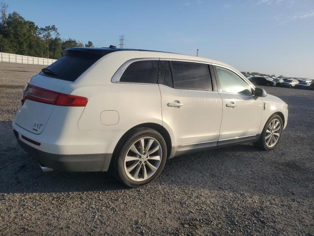 Photo 3 from auction – 2012 LINCOLN MKT with VIN 2LMHJ5AT3CBL51106