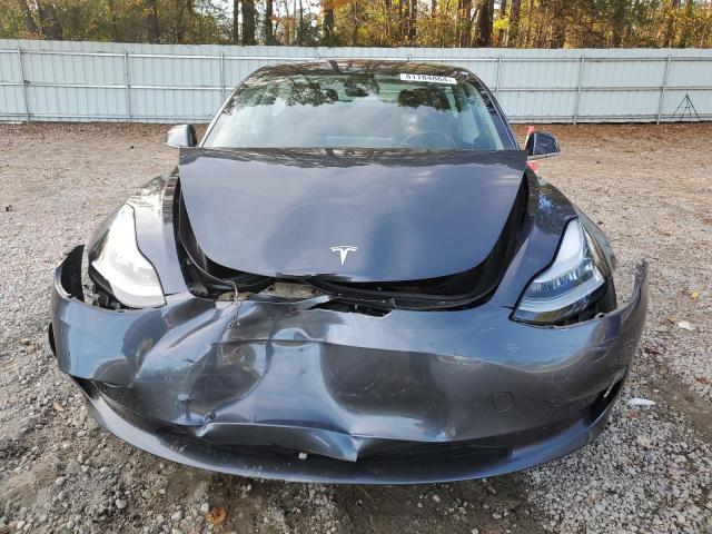 Photo 5 from auction – 2018 TESLA MODEL 3 with VIN 5YJ3E1EA3JF157644
