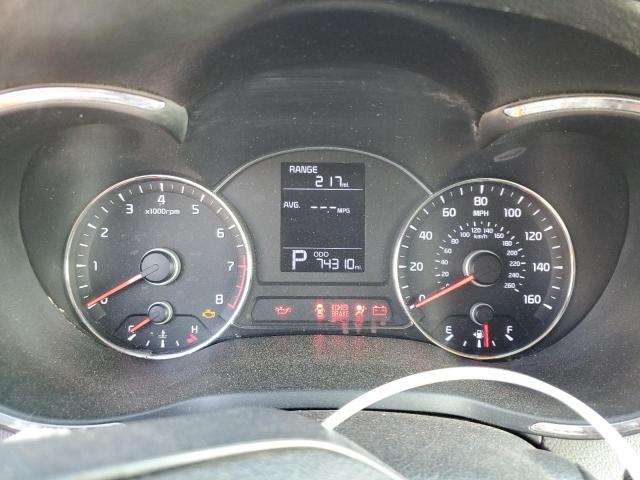 Photo 9 from auction – 2016 KIA FORTE LX with VIN KNAFX4A60G5562961