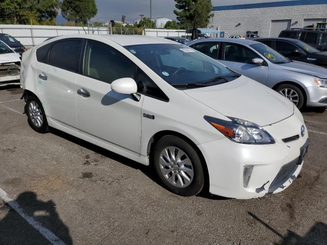 Photo 4 from auction – 2014 TOYOTA PRIUS PLUG with VIN JTDKN3DP8E3059340