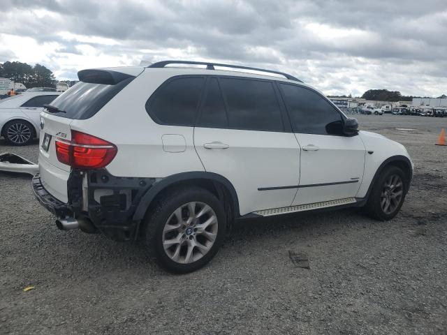 Photo 3 from auction – 2012 BMW X5 XDRIVE3 with VIN 5UXZV4C5XCL757660