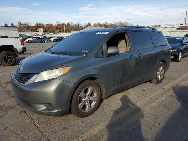 TOYOTA SIENNA LE 2013 with VIN 5TDKK3DC5DS382117 - Photo from auction