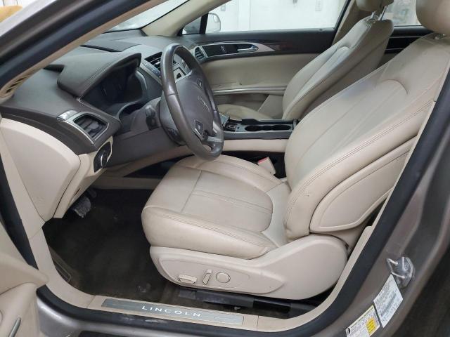 Photo 7 from auction – 2016 LINCOLN MKZ with VIN 3LN6L2G92GR615155