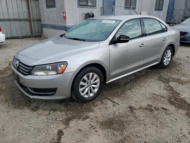 VOLKSWAGEN PASSAT S 2014 with VIN 1VWAT7A32EC090753 - Photo from auction