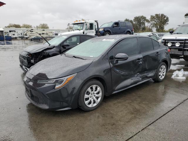 TOYOTA COROLLA LE 2020 with VIN 5YFEPRAE2LP052577 - Photo from auction