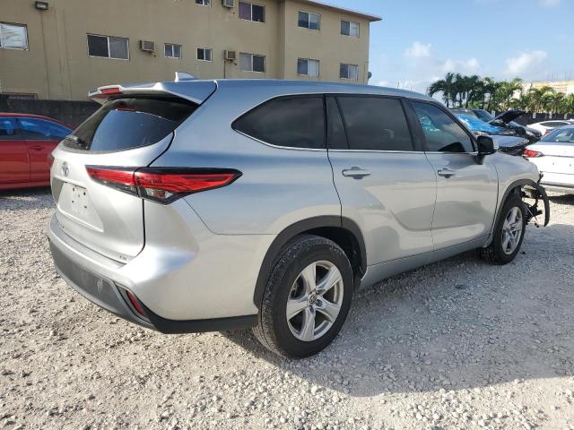 Photo 3 from auction – 2021 TOYOTA HIGHLANDER with VIN 5TDZZRAH0MS066492