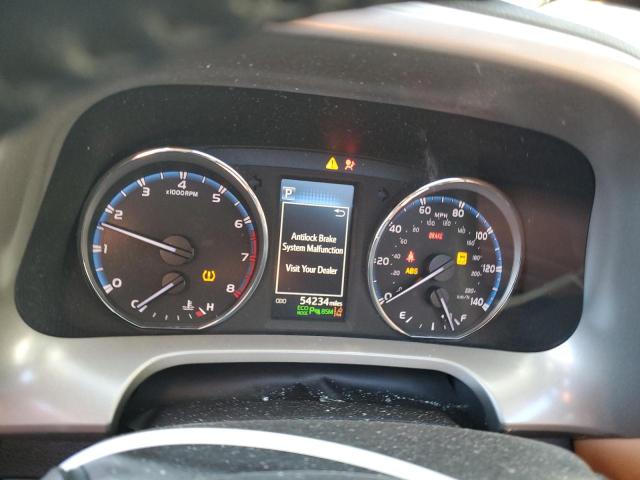 Photo 9 from auction – 2018 TOYOTA RAV4 LIMIT with VIN 2T3DFREV8JW773482