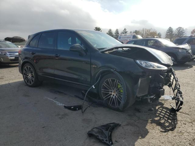 Photo 4 from auction – 2017 PORSCHE CAYENNE SE with VIN WP1AE2A20HLA70933