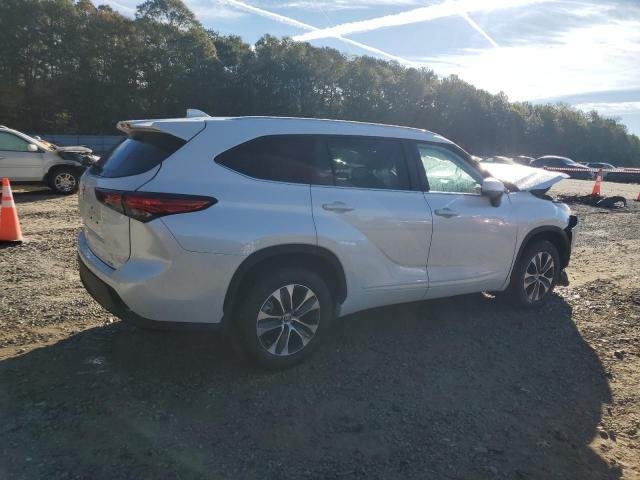 Photo 3 from auction – 2023 TOYOTA HIGHLANDER with VIN 5TDKDRAH9PS518122