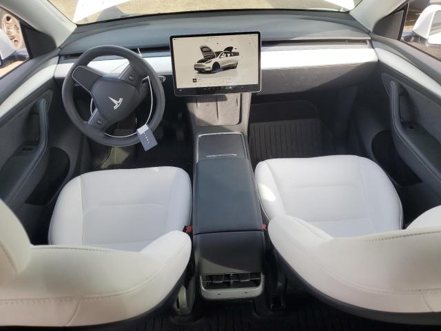 Photo 8 from auction – 2022 TESLA MODEL Y with VIN 7SAYGDEE8NF550553