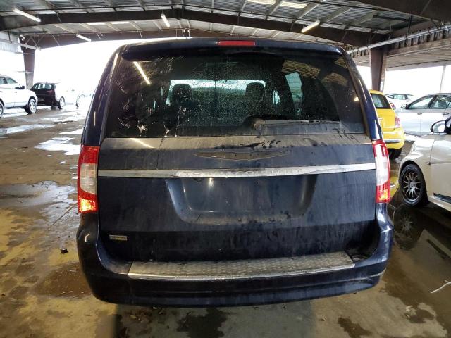 Photo 6 from auction – 2015 CHRYSLER TOWN & COU with VIN 2C4RC1BG8FR720627