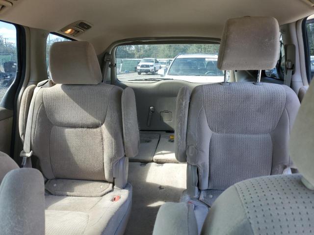 Photo 10 from auction – 2010 TOYOTA SIENNA CE with VIN 5TDKK4CC7AS330605