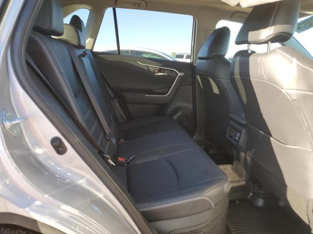 Photo 11 from auction – 2019 TOYOTA RAV4 LIMIT with VIN JTMDWRFVXKD512352