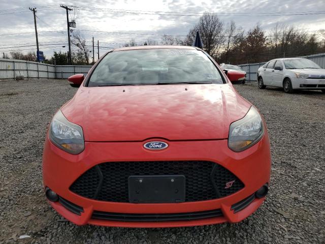 Photo 5 from auction – 2013 FORD FOCUS ST with VIN 1FADP3L98DL224555
