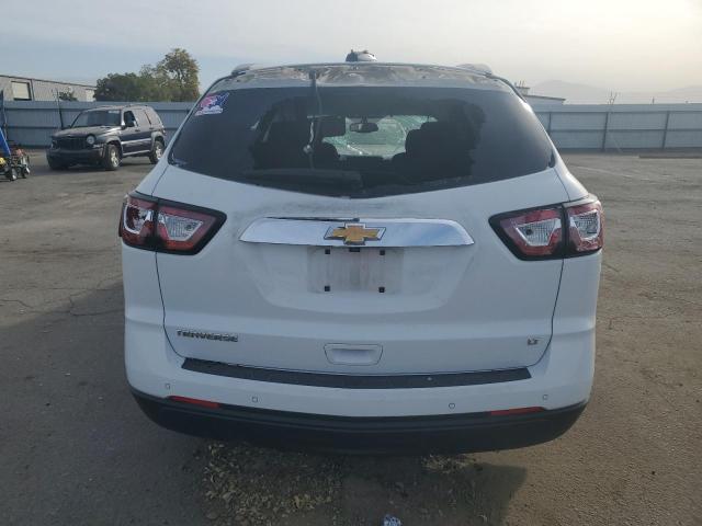 Photo 6 from auction – 2017 CHEVROLET TRAVERSE L with VIN 1GNKRGKD6HJ200028