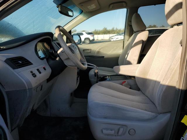 Photo 7 from auction – 2013 TOYOTA SIENNA LE with VIN 5TDKK3DC0DS310290