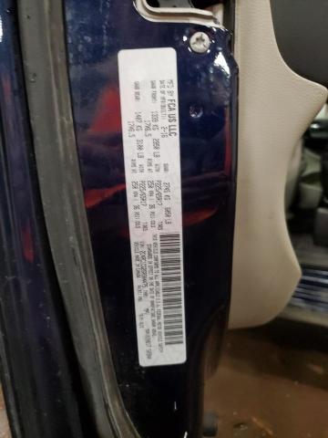 Photo 14 from auction – 2016 CHRYSLER TOWN & COU with VIN 2C4RC1CG2GR304475