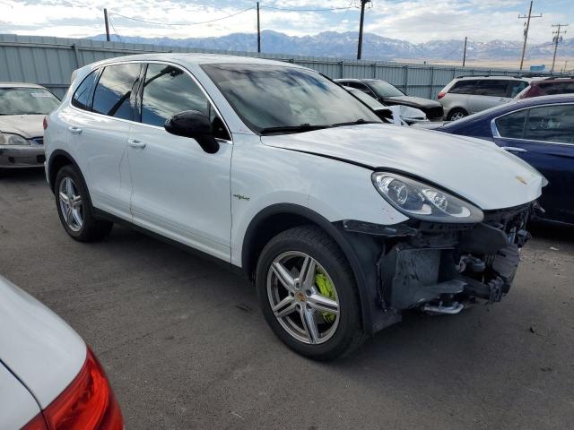 Photo 4 from auction – 2016 PORSCHE CAYENNE SE with VIN WP1AE2A2XGLA64524