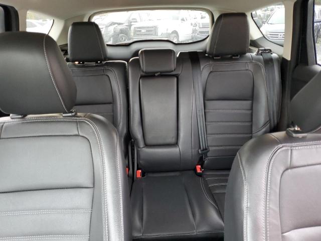 Photo 10 from auction – 2018 FORD ESCAPE SEL with VIN 1FMCU0HD0JUC58615