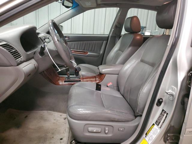Photo 7 from auction – 2005 TOYOTA CAMRY LE with VIN 4T1BF30K45U596249