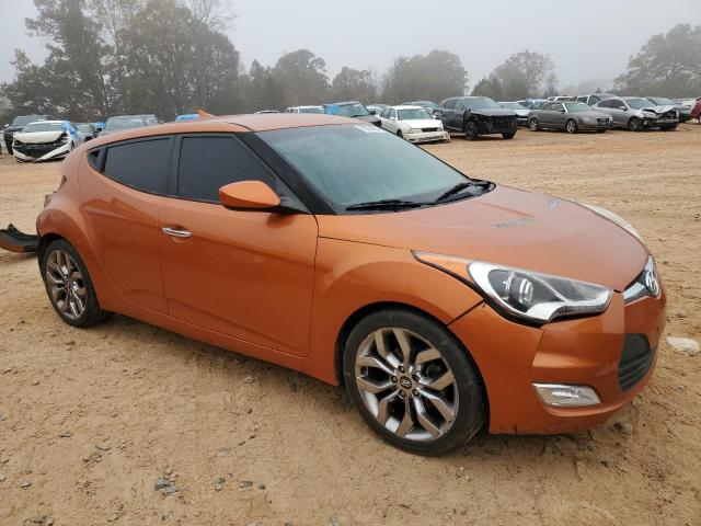 Photo 4 from auction – 2015 HYUNDAI VELOSTER with VIN KMHTC6ADXFU223197