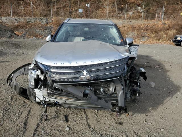 Photo 5 from auction – 2023 MITSUBISHI OUTLANDER with VIN JA4J4VA84PZ026563