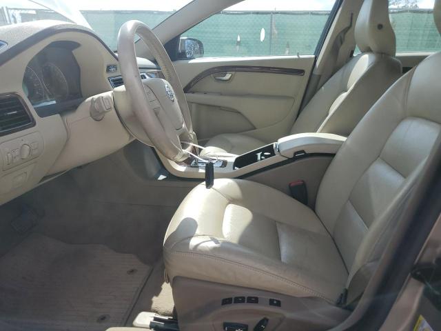 Photo 7 from auction – 2010 VOLVO V70 3.2 with VIN YV1960BW8A1163928