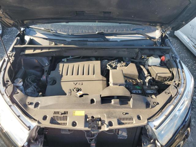 Photo 12 from auction – 2016 TOYOTA HIGHLANDER with VIN 5TDBKRFH0GS235588