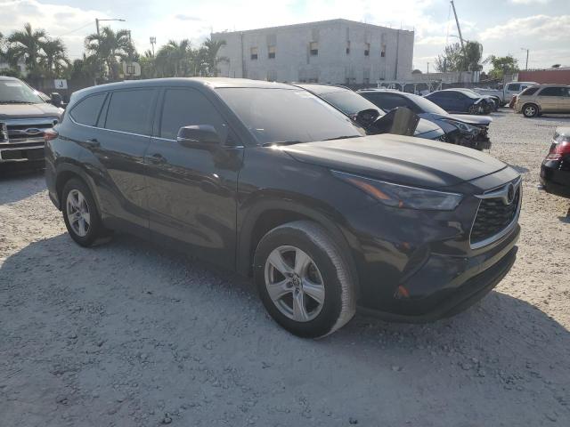 Photo 4 from auction – 2022 TOYOTA HIGHLANDER with VIN 5TDCZRAH0NS122518