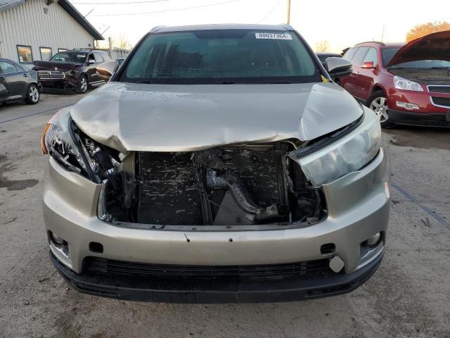 Photo 5 from auction – 2015 TOYOTA HIGHLANDER with VIN 5TDDKRFHXFS074397