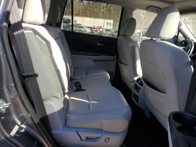 Photo 11 from auction – 2016 HONDA PILOT TOUR with VIN 5FNYF6H91GB020910