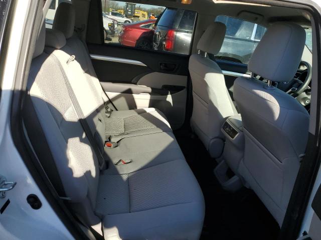 Photo 11 from auction – 2014 TOYOTA HIGHLANDER with VIN 5TDBKRFH9ES054017