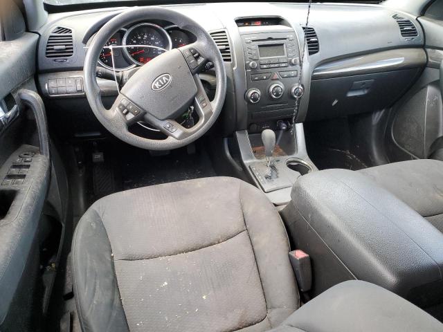 Photo 8 from auction – 2013 KIA SORENTO LX with VIN 5XYKTDA2XDG369035