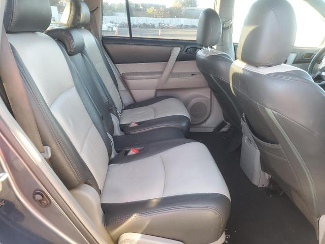 Photo 11 from auction – 2012 TOYOTA HIGHLANDER with VIN 5TDBK3EH2CS165147